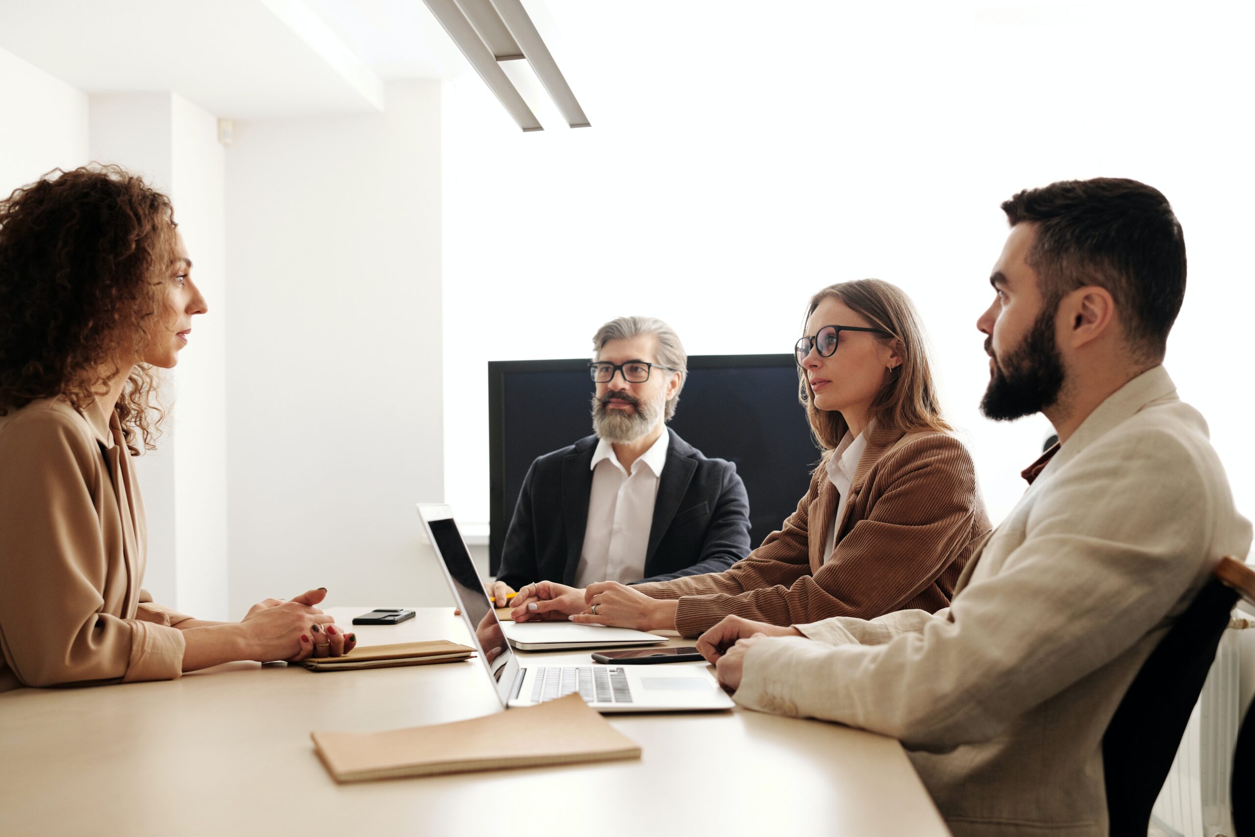 How to Choose the Best PEO for Your Quickly Growing Business